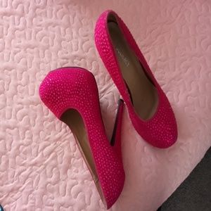 A pink heel